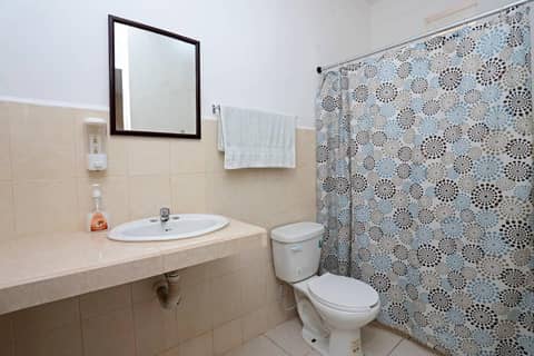 Casa de Ana - Habitación privada — bathroom