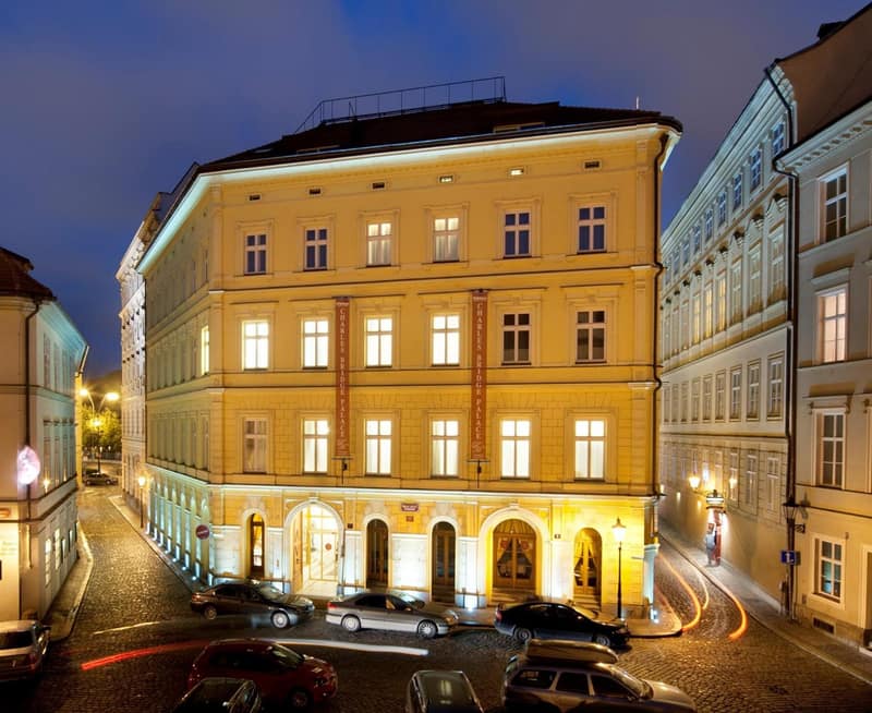 Charles Bridge Palace — photo 1