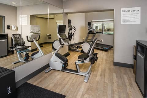 Holiday Inn & Suites Memphis - Wolfchase Galleria by IHG — photo 4