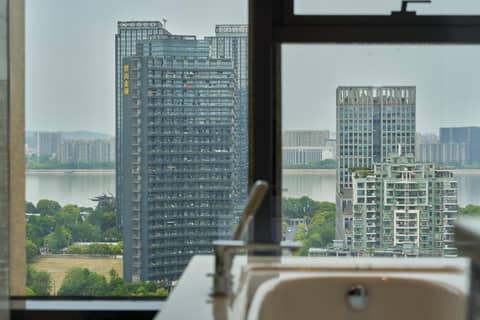 voco - Hangzhou Binjiang Minghao by IHG — photo 8