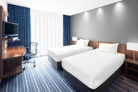 Holiday Inn Express Amsterdam Arena Towers by IHG — photo 2