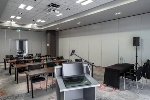 Holiday Inn Express Amsterdam Arena Towers by IHG — photo 6