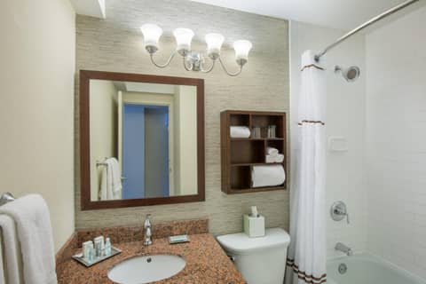 Wyndham Philadelphia-Historic District — photo 7