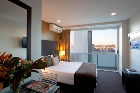 The Quadrant Hotel & Suites — photo 9
