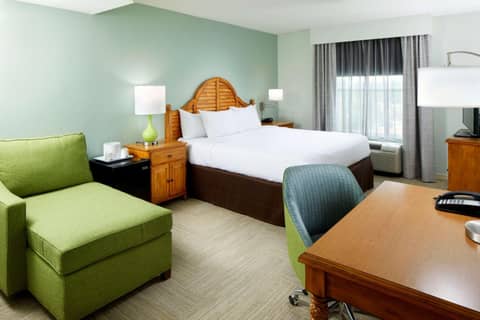 Hampton Inn & Suites Savannah/Midtown — photo 2