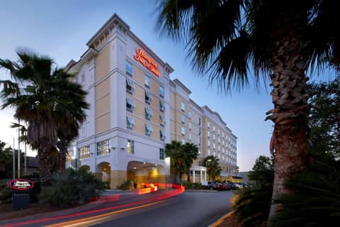Hampton Inn & Suites Savannah/Midtown — photo 8