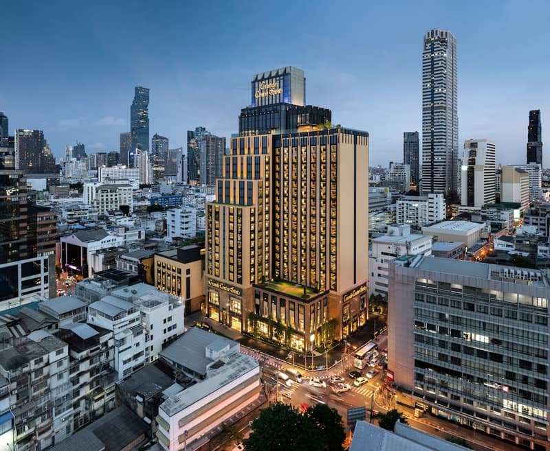 Grande Centre Point Surawong Bangkok — building