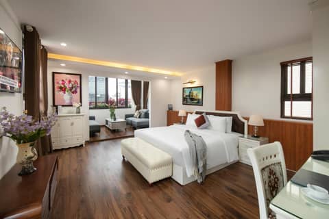 TrangTrang Luxury Hotel — photo 2