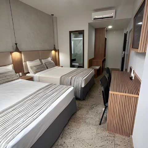 Real Palace Hotel — hotel room
