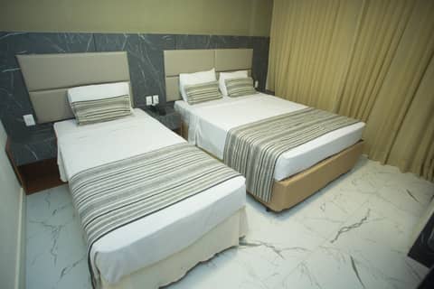 Real Palace Hotel — hotel room