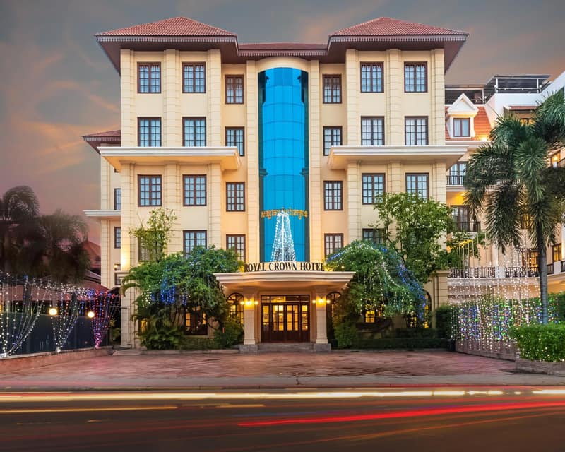 Royal Crown Hotel & Spa — photo 1