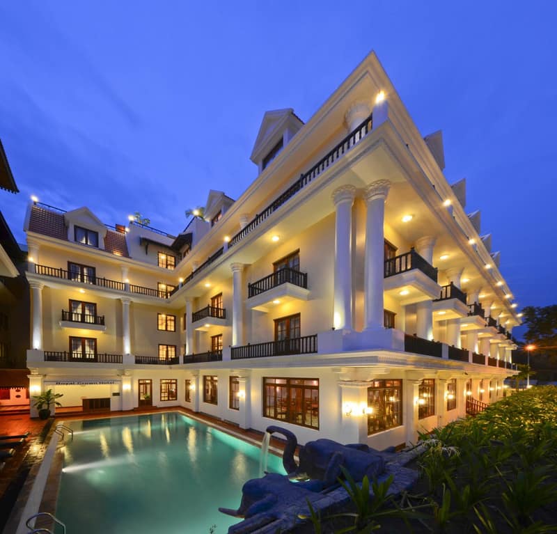 Royal Crown Hotel & Spa — photo 1