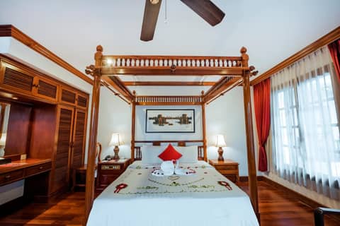 Royal Crown Hotel & Spa — photo 9