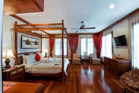 Royal Crown Suite — the supplier's photographs — photo 1