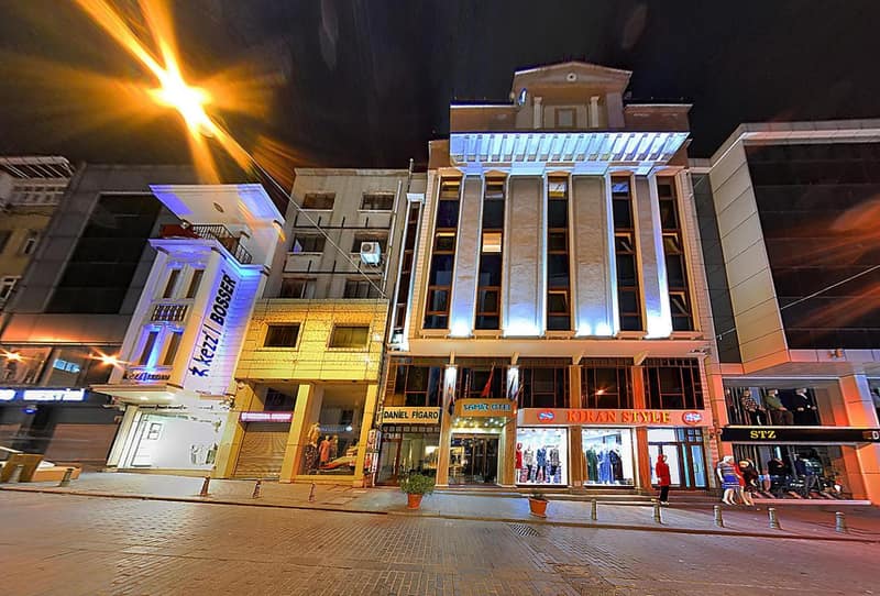 Samir Deluxe Hotel — building