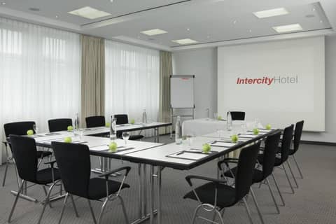 IntercityHotel Berlin Ostbahnhof — photo 5