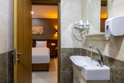 Diamond Beyazit Hotel — bathroom