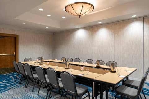 Courtyard by Marriott Chicago at Medical District-UIC — photo 3