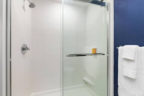 Holiday Inn Express Kansas City North - Parkville by IHG — photo 2