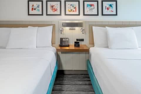 Hilton Garden Inn LAX Los Angeles Airport — photo 2