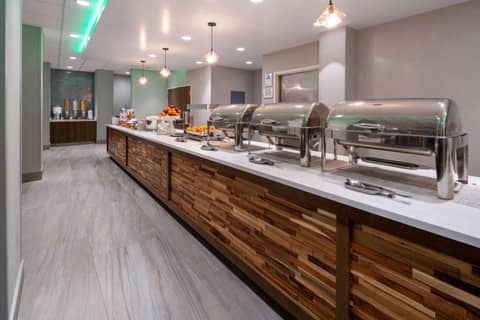 Hilton Garden Inn LAX Los Angeles Airport — photo 3