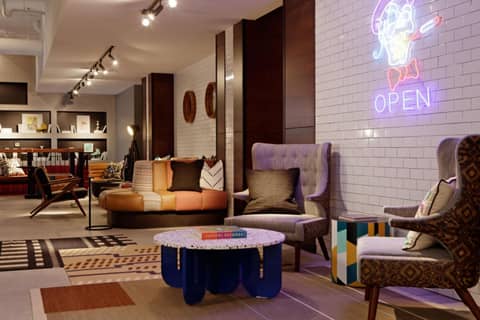 Moxy Richmond Downtown — photo 9