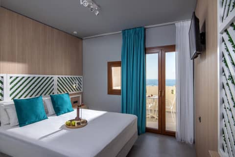 Villa Elite "by Checkin" Adults Only — hotel room