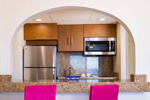 Villa del Palmar Beach Resort & Spa — kitchen
