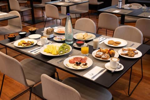 Eurostars Acteón — dining