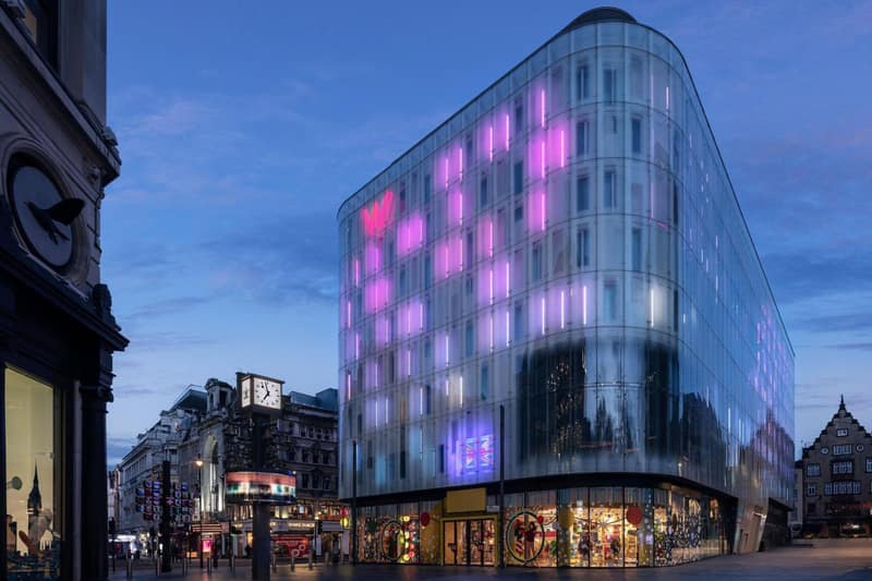 W London — building