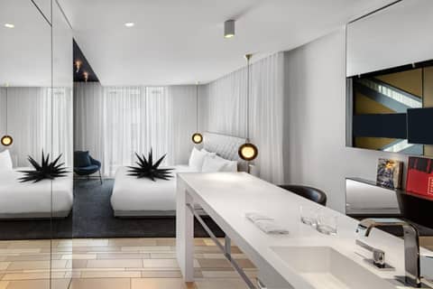 W London — hotel reception