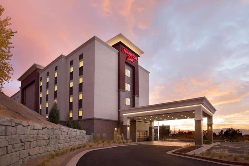 Hampton Inn Salt Lake City Cottonwood — building