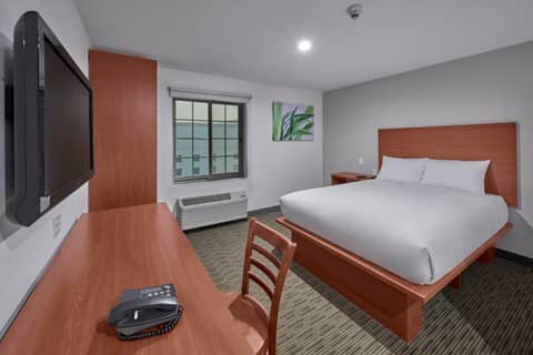 Extended Suites Monterrey Aeropuerto — photo 9