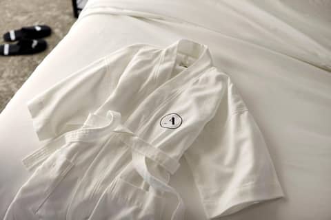 Archer Hotel Austin — bedroom