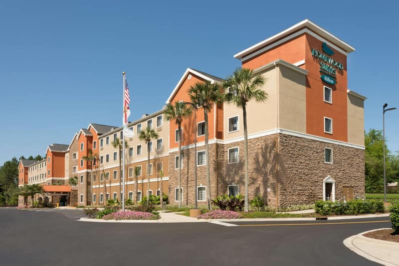Homewood Suites Jacksonville Deerwood Park — building