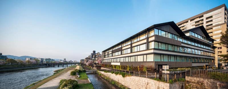 Solaria Nishitetsu Hotel Kyoto Premier — building