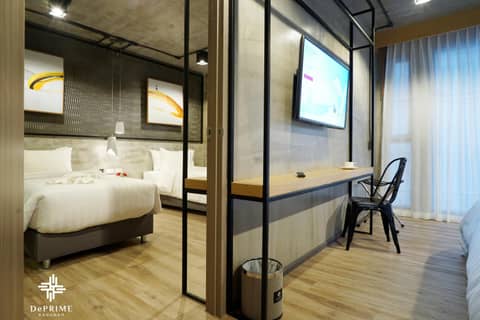 De Prime Rangnam Hotel — hotel room