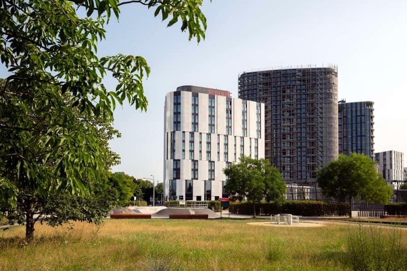 Scandic Frankfurt Hafenpark — building