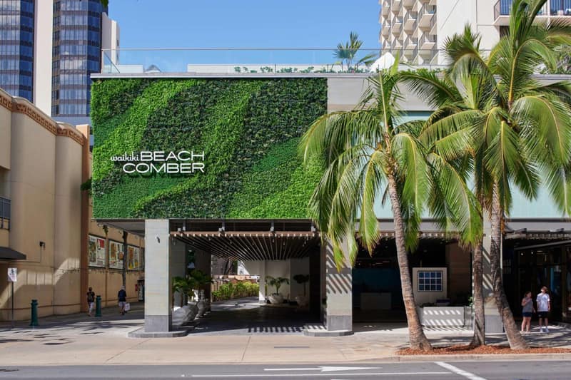 OUTRIGGER Waikiki Beachcomber Hotel — building