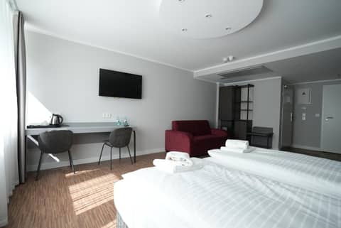 Boutique Kaiser - Hotel & Apartments — hotel room