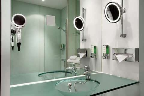 Ramada Encore by Wyndham Geneva — photo 6