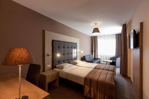 Hotel Villa Royale — hotel room