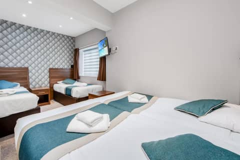 King Solomon Hotel- Golders Green — hotel room