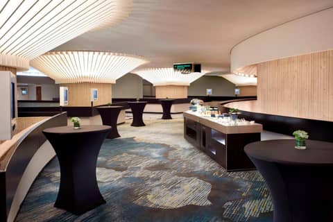 Detroit Marriott at the Renaissance Center — photo 4