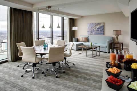 Detroit Marriott at the Renaissance Center — photo 5