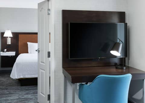 Hampton Inn & Suites Memphis-Beale Street — photo 4