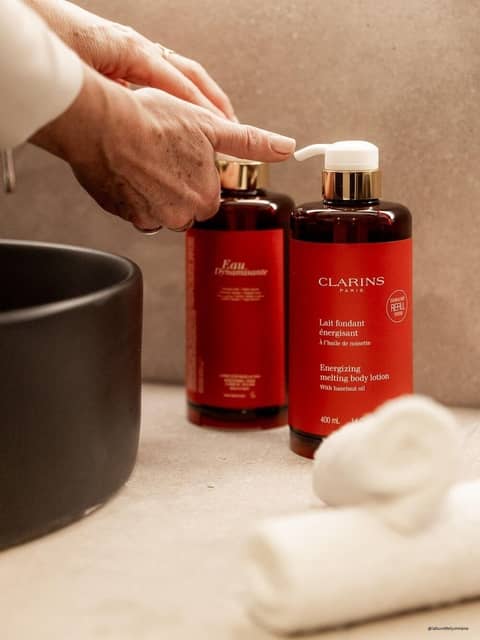 Pullman Lyon — bathroom