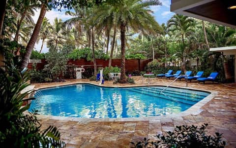 Sun Tower Hotel & Suites on the Beach — photo 4