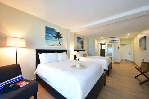 Sun Tower Hotel & Suites on the Beach — photo 8