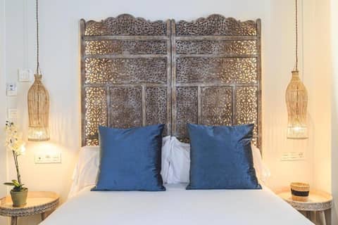 Hotel La Casa de Los Mosaicos by Maxi Hoteles — hotel room